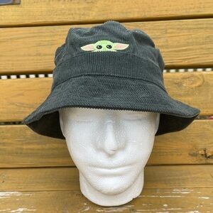 Star Wars The Mandalorian The Child Grogu Peeking Corduroy Bucket Hat Green OSFM